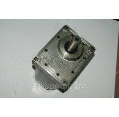 Насос  U32L07 (9279999088)  / Запчасти для тракторов LKT (ЛКТ)