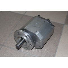 Насос  LKT120 / Запчасти для тракторов LKT (ЛКТ)