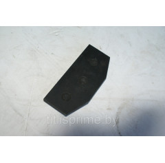 Колодка тормозная 5592239116 / Запчасти для тракторов LKT (ЛКТ)